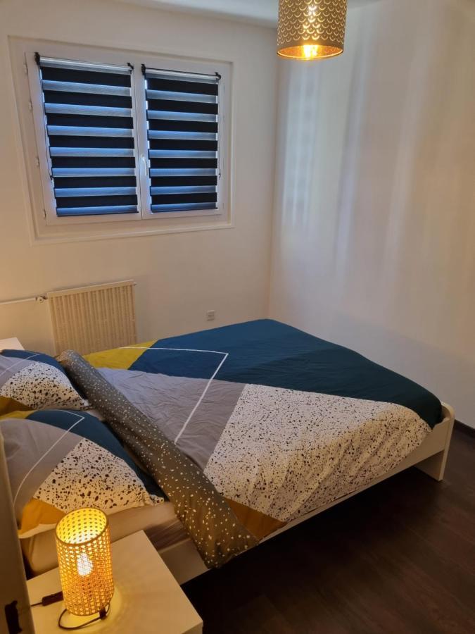 Bel Appartement 2 Chambres ,Residence Privee Givet Exterior foto